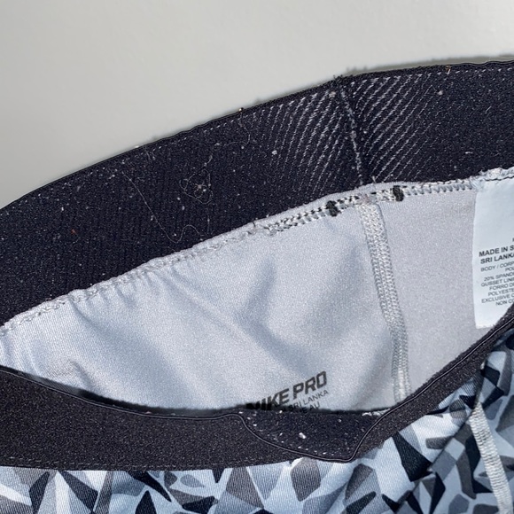 Nike Pro Compression Shorts - Picture 7 of 9